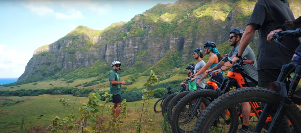 Oahu: Kualoa Electric Bike Tour - What to wear and bring: closed-toe shoes, change of clothes, and camera planning