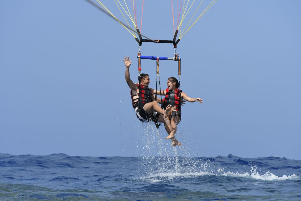 Oahu: Parasail on Maunalua Bay with Diamond Head Views - Checking In at H2O Sports Hawaii and Getting Your Gear Together