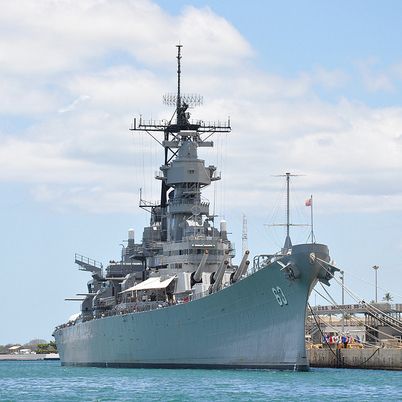 Oahu: Pearl Harbor Heroes Deluxe Experience - Pearl Harbor Visitor Center and Arizona Memorial: The Moment You Remember