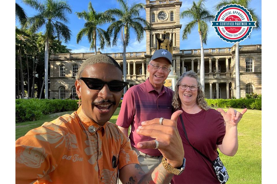 Oahu: Pearl Harbor Tour with USS Arizona Memorial - USS Arizona Memorial: The Boat Ride Over the Sunken Battleship