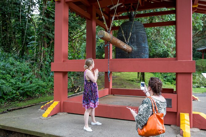 Oahu Personalized Private Tour - Green World Coffee Farms: free samples, real shopping, and a caffeine pause