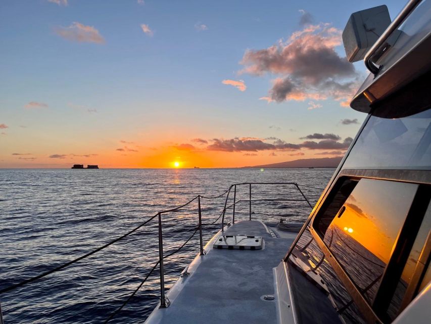 Oahu: Private Catamaran Sunset Cruise & Optional Snorkeling - Optional Snorkeling at the Least-Crowded Moment