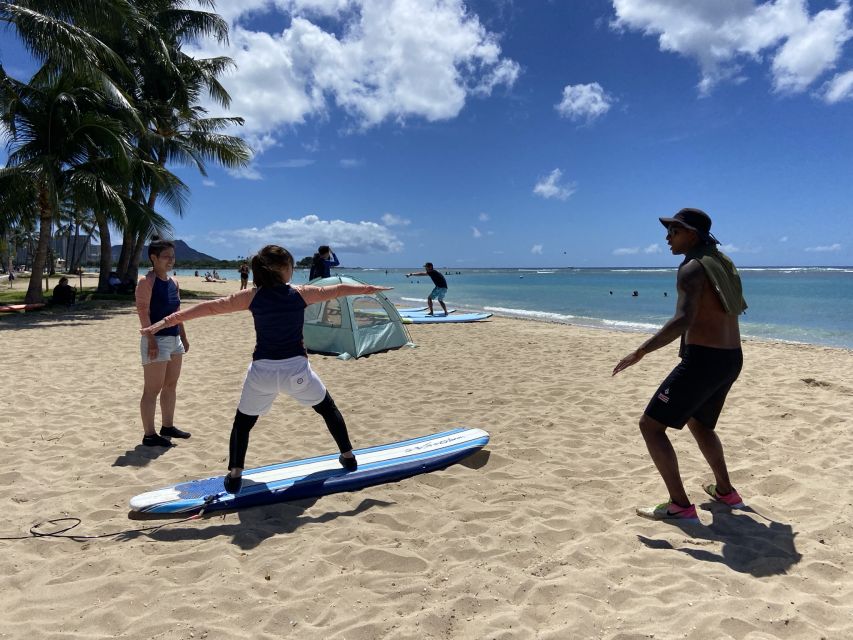 Oahu: Surf Lesson - The one-hour surf session: your “I did it” stretch