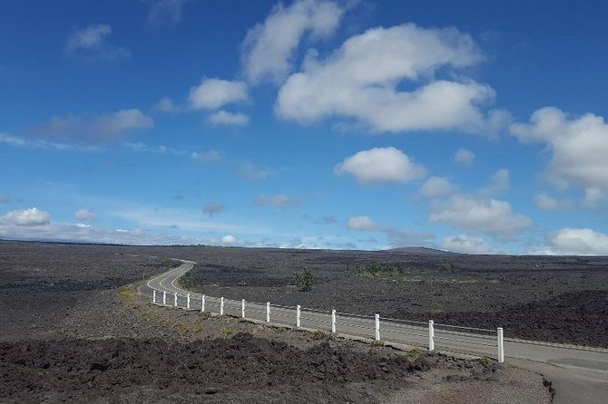 Oahu to Big Island : Big Island Volcano Helicopter Tour & Hilo 1 Day Tour - Guides make or break the experience, and this route tends to be strong