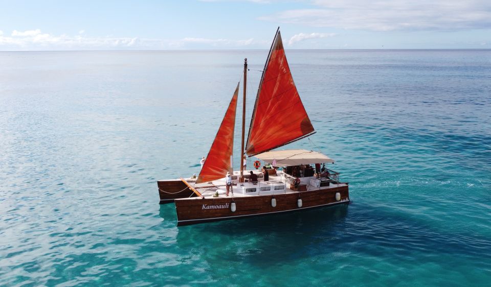 Oahu: Traditional Canoe Sunset Cruise with Dinner - The canoe: 44 feet of real wood, real motion, real views