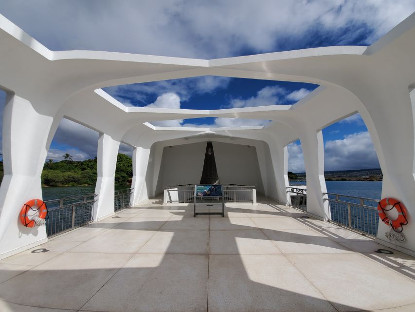 Oahu: USS Arizona Memorial Chief's Narrated Multimedia Tour - Languages, Earbuds, and What You Should Know Before You Go