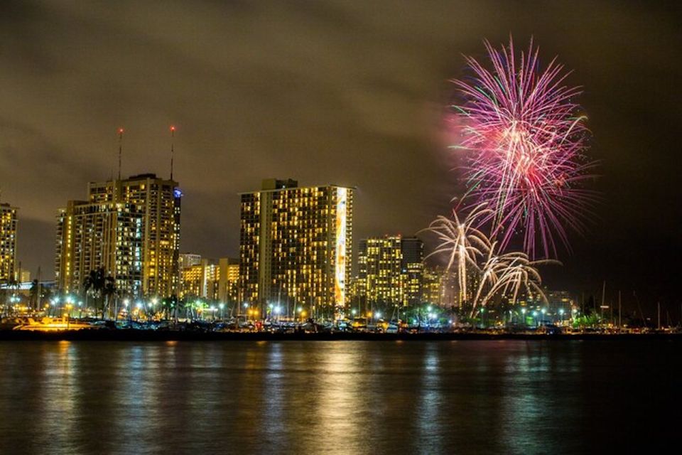 Oahu: Waikiki Friday Night Fireworks Catamaran (Wahine Koa) - Key Highlights (Quick Read)