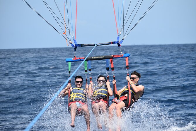 Parasailing in Waikiki from Oahu Hawaii - Clip-in reality: harness fit, life jacket basics, and the briefing