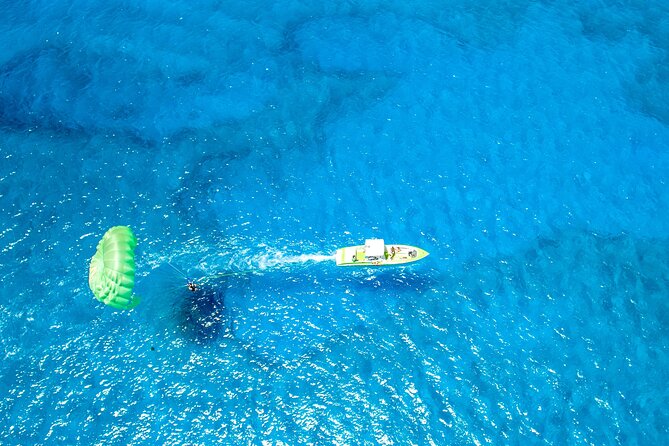 Parasailing on Maunalua Bay- Oahu's off Waikiki Playground - The Flight Itself: 6 to 8 Minutes That Actually Land