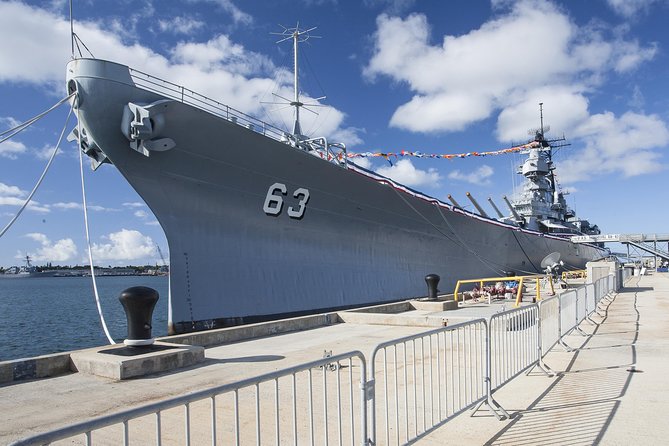 Passport to Pearl Harbor - Ford Island: USS Oklahoma, USS Missouri, and the Pacific Aviation Museum