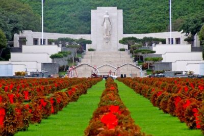 Pearl Harbor Arizona Memorial - Honolulu Tour - Submarine Access - Pearl Harbor Visitors Center: where your day makes sense
