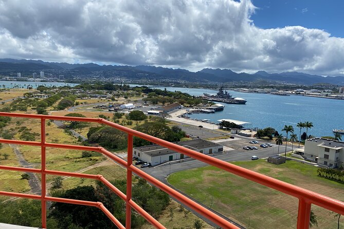 Pearl Harbor Aviation Museum Ticket with Audio Tour and Shuttle - Entering Hangar 37 and Hangar 79: More Than a Collection