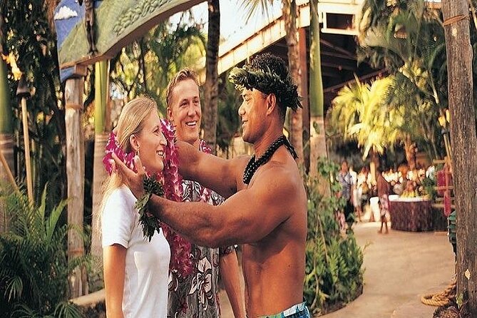 Pearl Harbor, Dole Plantation, and Polynesian Center from Maui - Pearl Harbor bag rules: how to avoid a stressful start