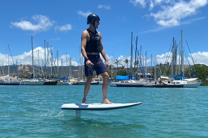 Premium eFoil Lesson near Waikiki - Learning progression that actually helps: belly to sustained flight