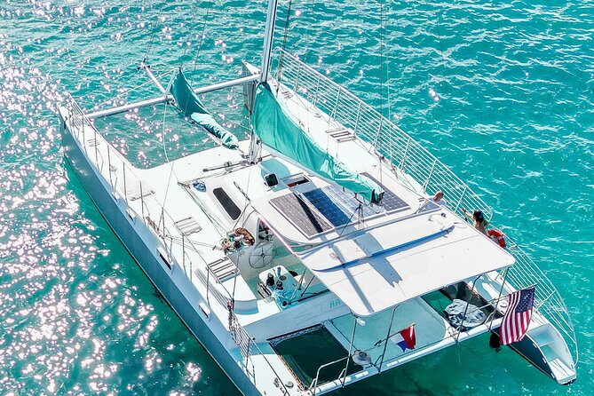 Private Catamaran Charter in Waikiki (1-6 Guests) - Stop 1 at Diamond Head: the photos, the scenery, the swim base