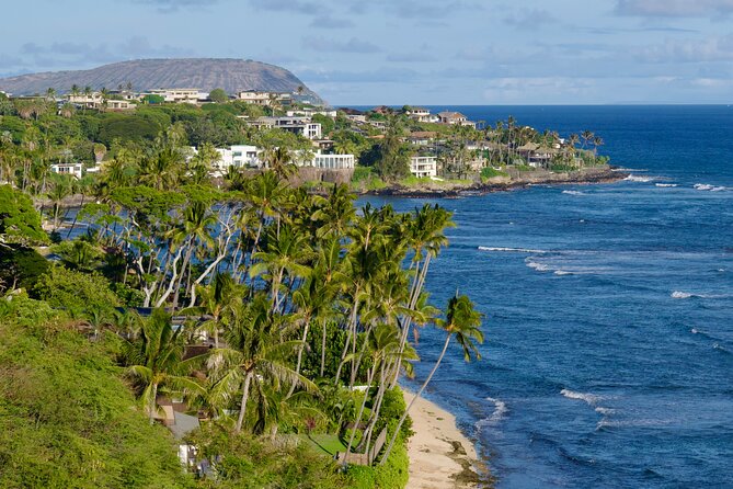 Private Circle Island Tour-Oahu-Customizable - South shore luxury vibes to Hanauma Bay: stop for views, not snorkeling