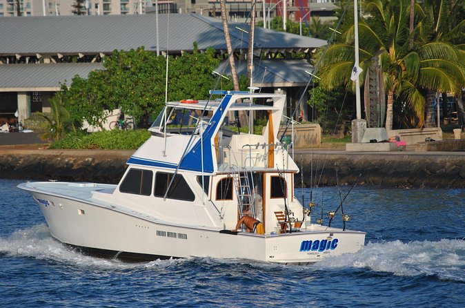 Private Deep Sea Full-Day Fishing Charter in Hawaiian Waters - The crew experience: effort, teamwork, and a possible mismatch
