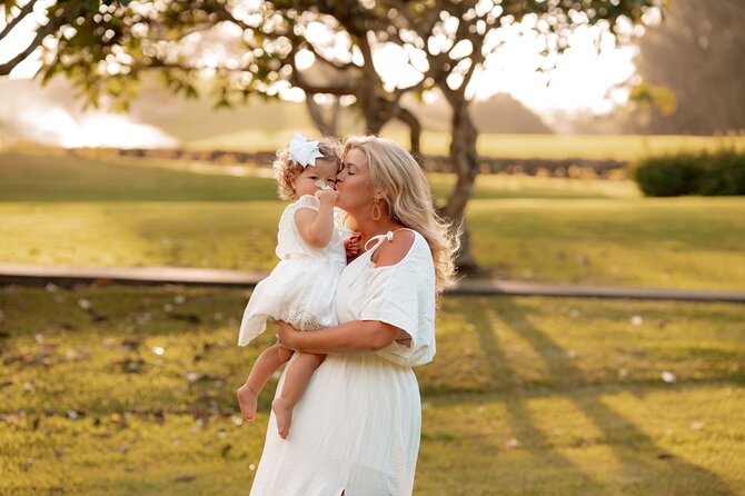 Private Professional Vacation Photoshoot in Honolulu - What you get in the final photos: holiday memories, not awkward poses