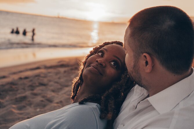 Professional Photo Shoot: Hire a Photographer in Honolulu - What you’ll shoot in Honolulu: beaches, lagoons, and landmark backdrops