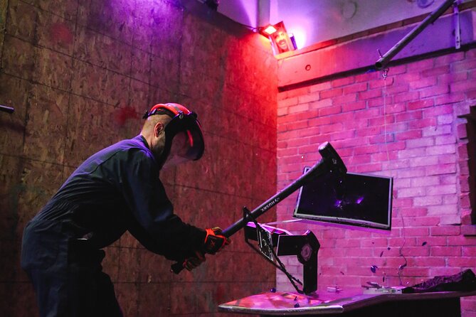 Rage Room Experience in Hawaii - Your 45-Minute Break From Normal Life