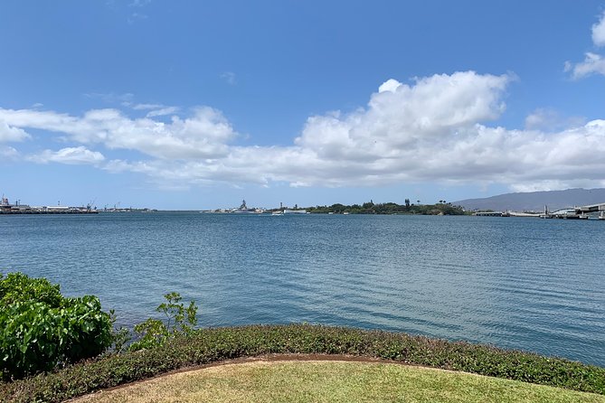 Small Group-Oahu Tour, Dole Plantation, Northshore, Sunset Beach - A fast, smart way to see Oahu’s North Shore from Honolulu