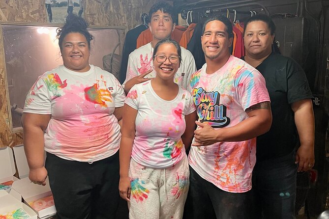 Splatter Art Paint Studio Experience in Hawaii - Studio Supplies: what you get before you make a mess