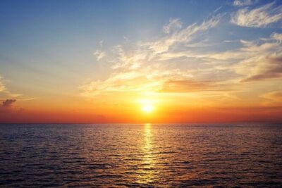 Sunset Dinner Cruise in Honolulu, Hawaii - What the onboard dinner is actually like