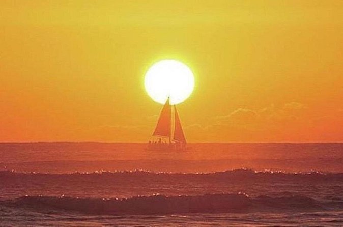 Sunset sail Aboard Manakai Catamaran - Should You Book the Manakai Catamaran Sunset Sail?