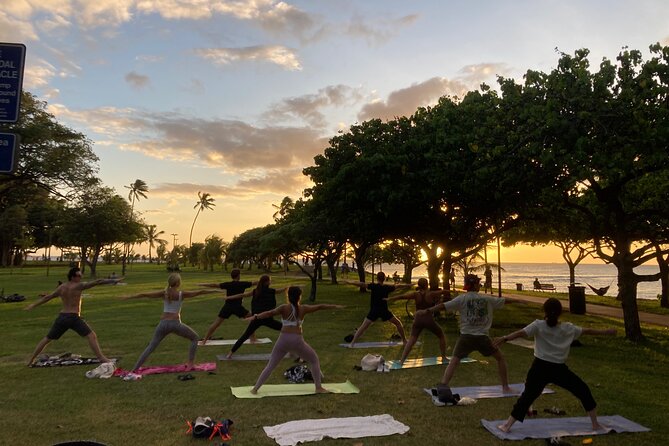 Sunset Yoga Flow at Magic Island - Who should book this sunset yoga flow