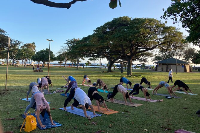 Sunset Yoga Flow at Magic Island - Props and modifications: why the setup matters on a beach