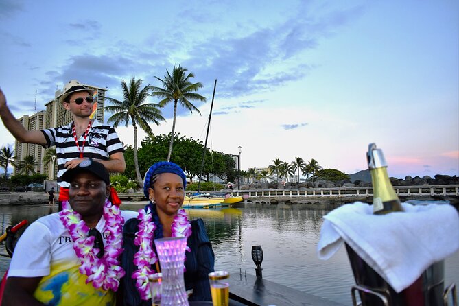 Valentine's Private Gondola Cruise in Waikiki with Drinks, Pastry - Onboard entertainment: tiny bubbles and the Nick Puppy Georgio show