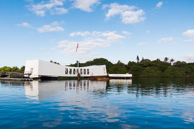 VIP tour to Pearl Harbor Arizona Memorial - The Visitor Center Start: Film First, Then You Go