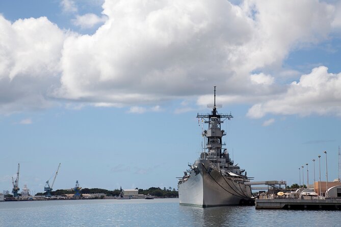 VIP tour to Pearl Harbor Arizona Memorial - USS Arizona Memorial: The Boat Ride and the Quiet Time