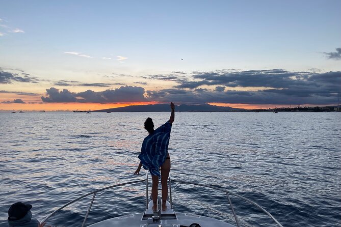 Waikiki Friday Night Fireworks Boat Cruise - Friday Night Fireworks From Waikiki: The Real Experience