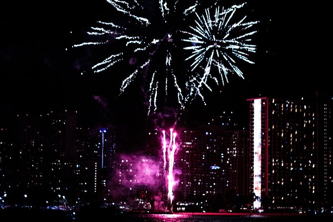 Waikiki Friday Night Fireworks Cruise + Fireworks Festival 3/15 - Getting There: The Kewalo Basin Harbor Meeting Point