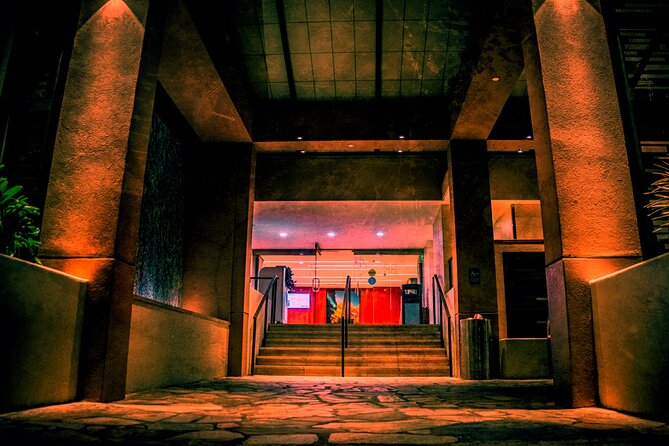 Waikiki Ghost Tour: Torches & Terrors - Who should book this ghost tour (and who might not love it)
