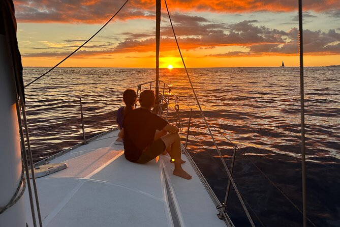 Waikiki private Day Tour and Sunset sail for couples - Private yacht time on Oahu: what makes this feel different
