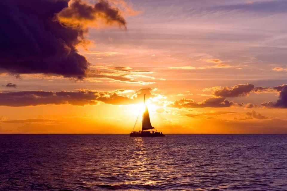 Waikiki Sunset Cocktail Cruise with Drinks and Appetizers - Key things to know before you go