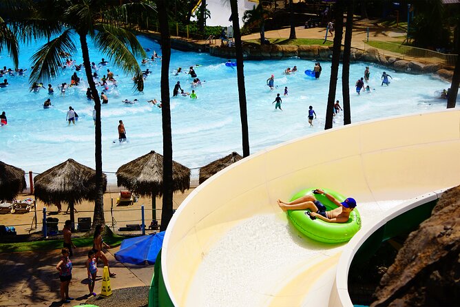Wet 'n' Wild Waterpark Admission Ticket w/ Waikiki Transportation - Transportation from Waikiki: air-conditioned comfort and the pick-up reality